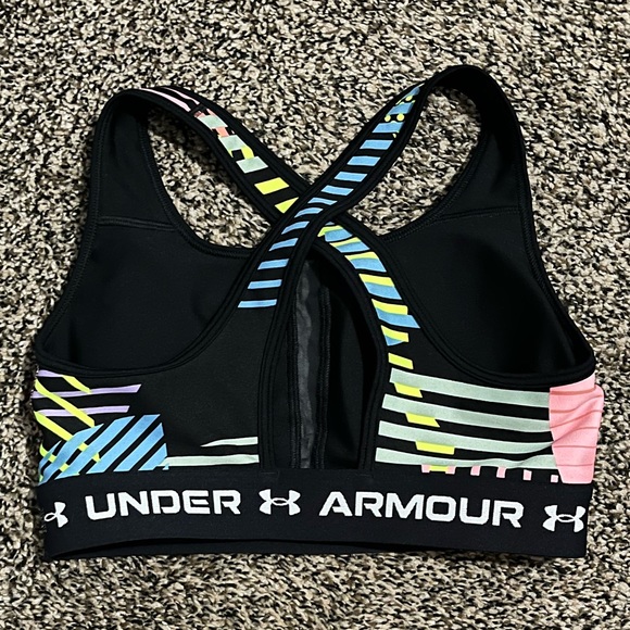 Under Armour Racerback Sports Bra - Picture 2 of 4